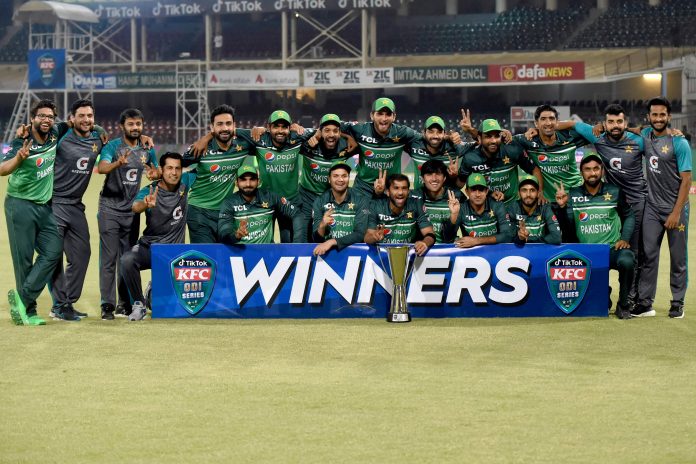 CRICKET-PAK-AUS-ODI